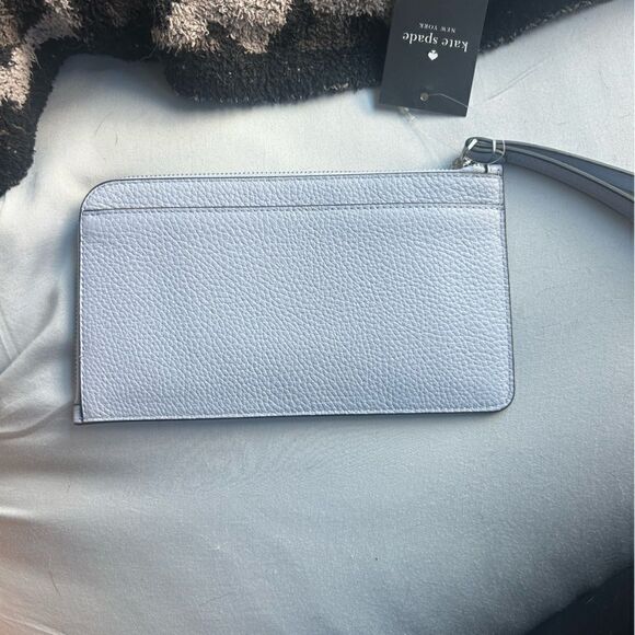 NWT Kate Spade izip wristlet - Picture 4 of 4